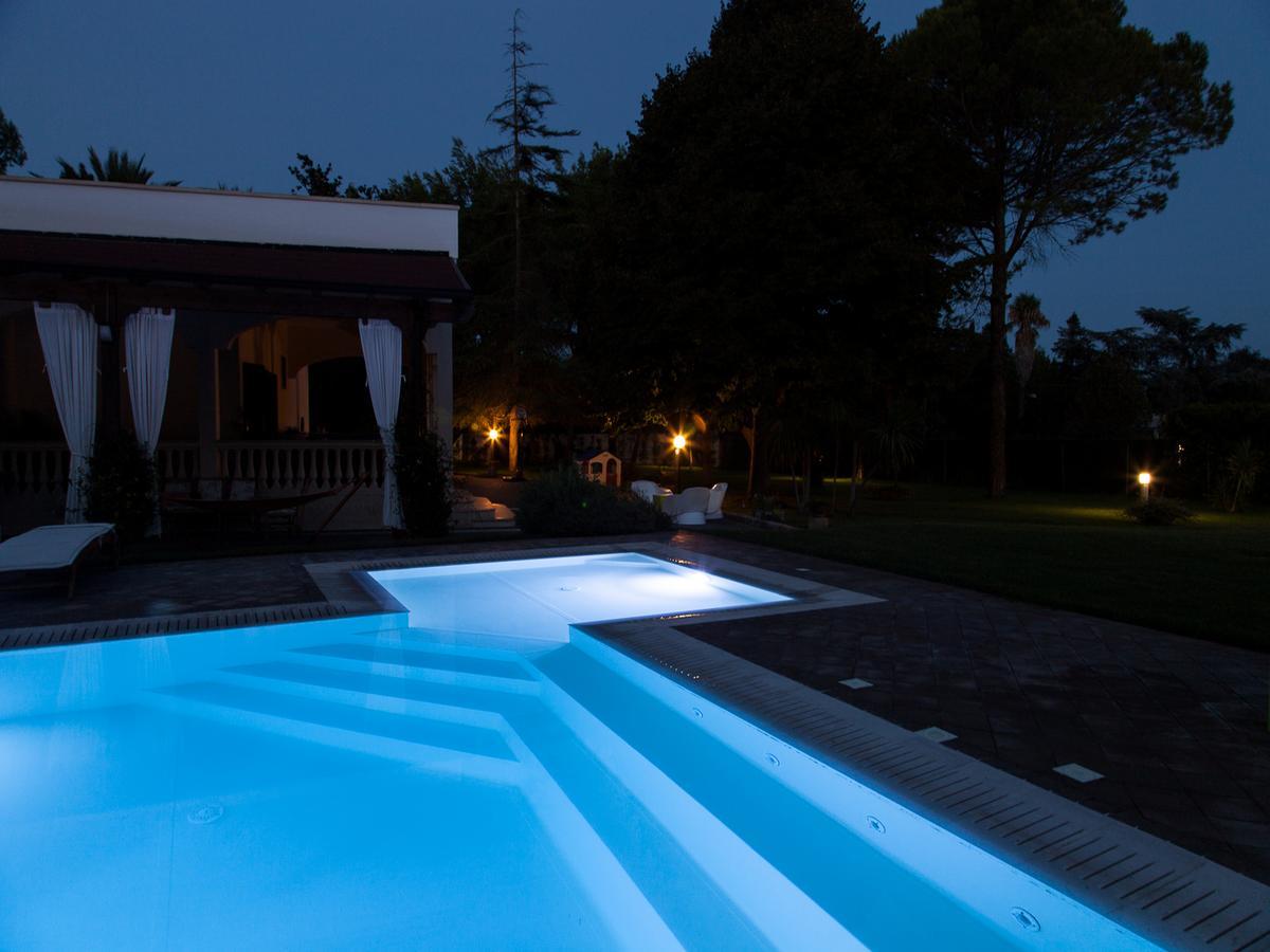 Villa Edda Heated Pool Galatina Zewnętrze zdjęcie