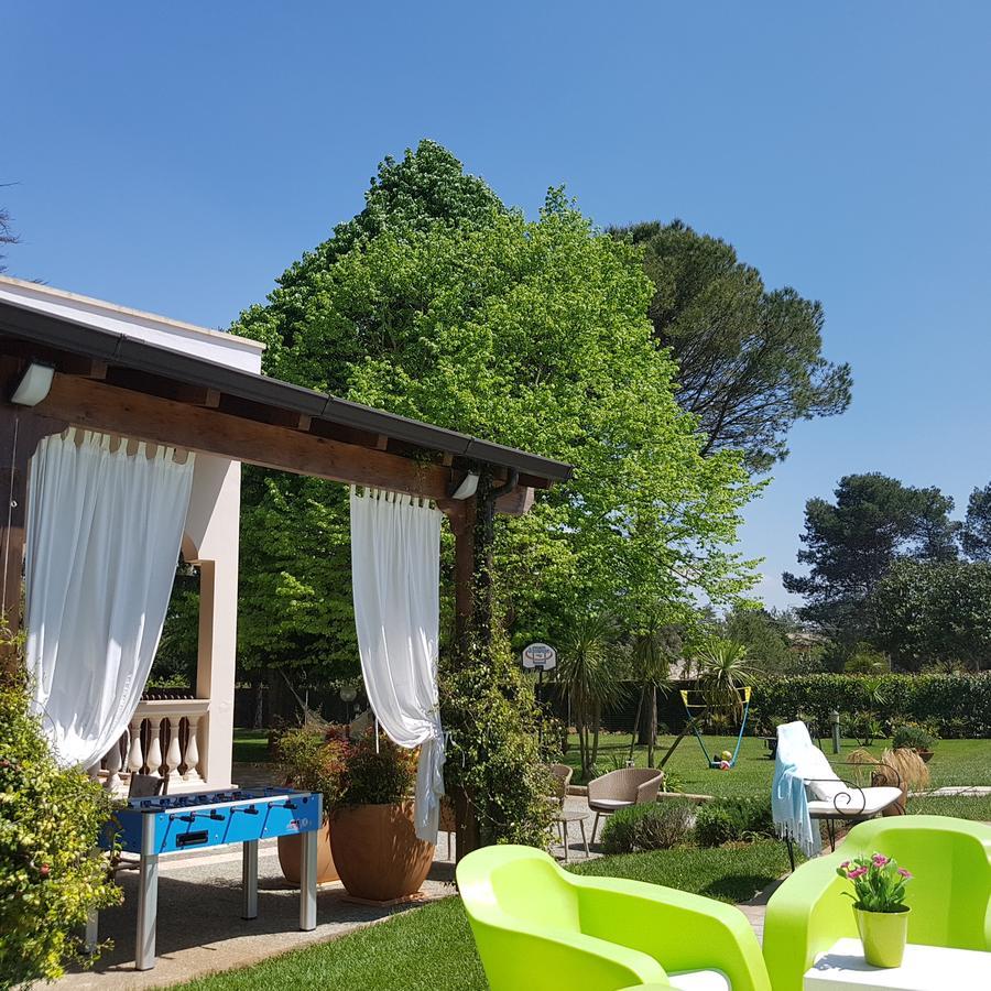 Villa Edda Heated Pool Galatina Zewnętrze zdjęcie