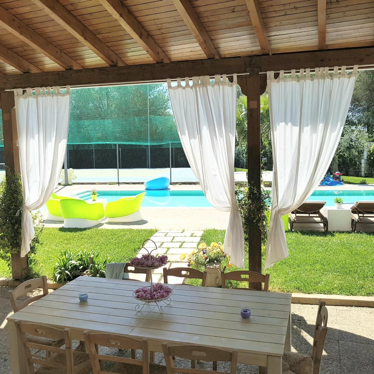 Villa Edda Heated Pool Galatina Zewnętrze zdjęcie