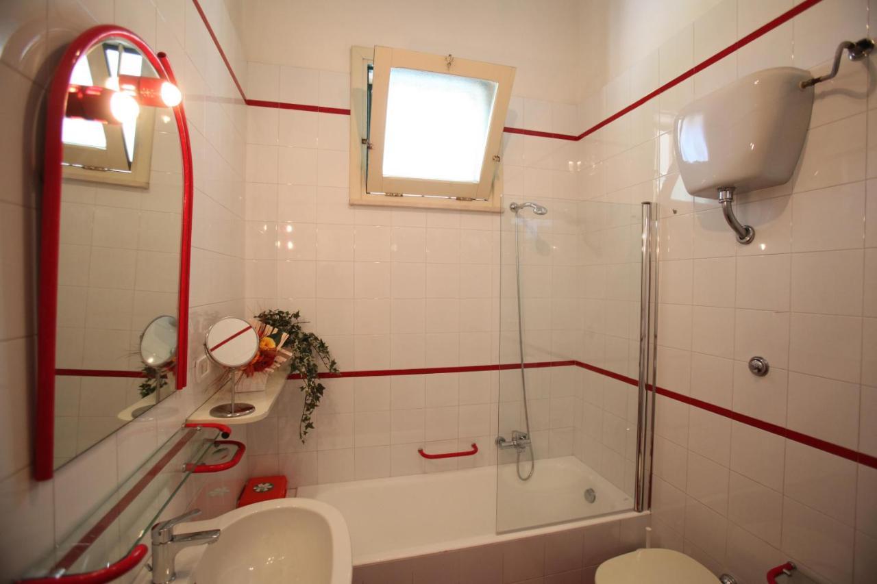 Villa Edda Heated Pool Galatina Zewnętrze zdjęcie