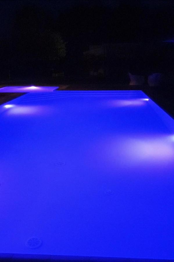 Villa Edda Heated Pool Galatina Zewnętrze zdjęcie
